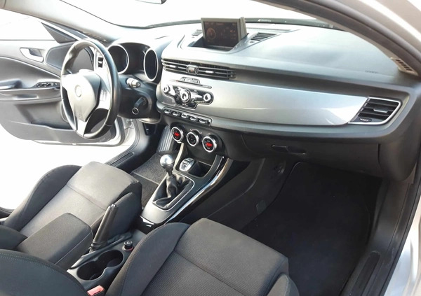 Alfa Romeo Giulietta cena 25500 przebieg: 188000, rok produkcji 2012 z Górzno małe 191